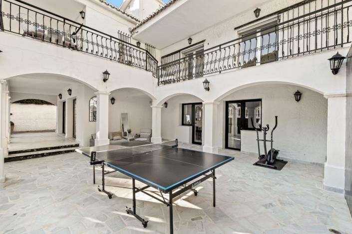 Image No.53-6 Bed Villa for sale