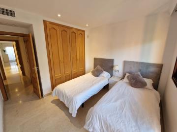 14-d70dc3102c00d7be0e872dfe1c1f86d7