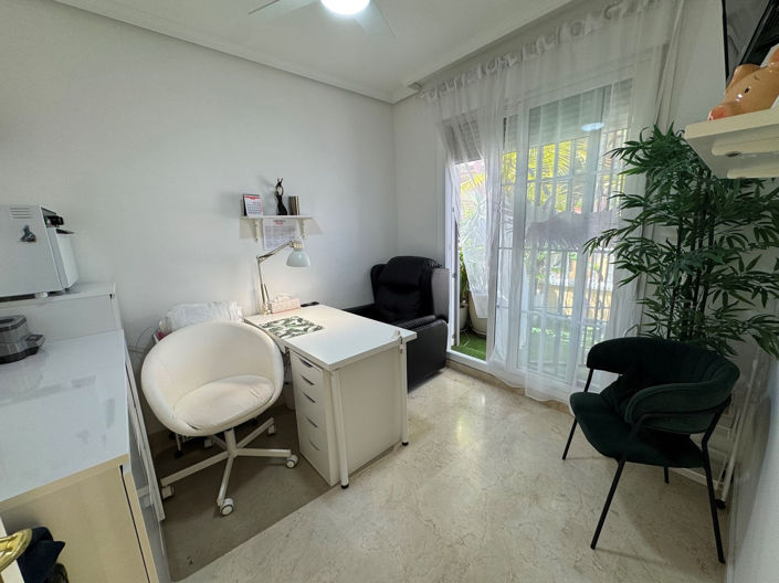 Image No.14-4 Bed Townhouse for sale