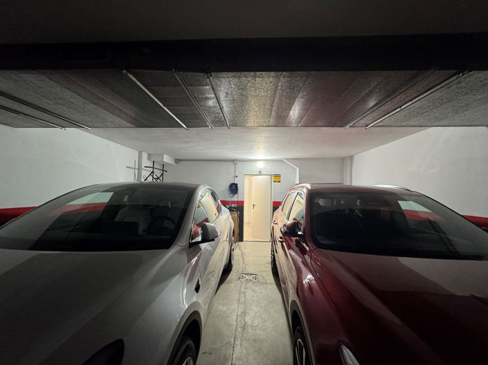 Image No.27-4 Bed Townhouse for sale