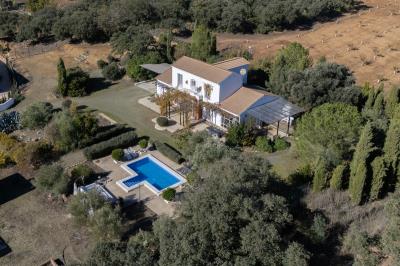 1-7980e48d732b6fc85c14b43b94d2aa54