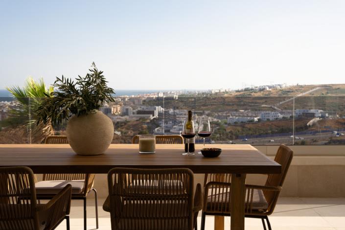 Image No.21-3 Bed Apartment for sale