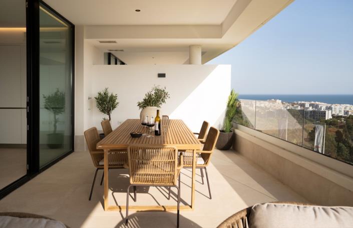 Image No.27-3 Bed Apartment for sale