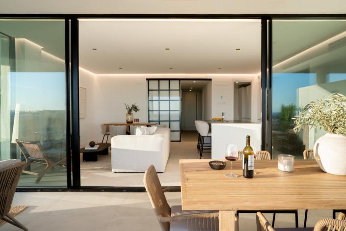 Image No.29-3 Bed Apartment for sale