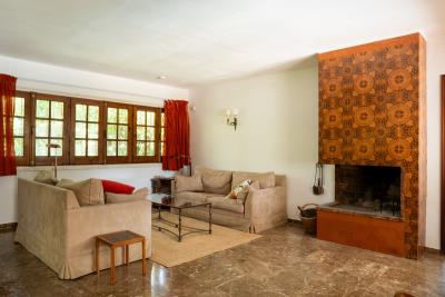 7-aa4cc561180b369757c0bb4af9886cd3