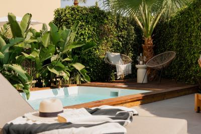 2-5bd7b9d04b45e33852eaf0ec6670150d