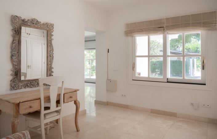 Image No.9-4 Bed Villa for sale