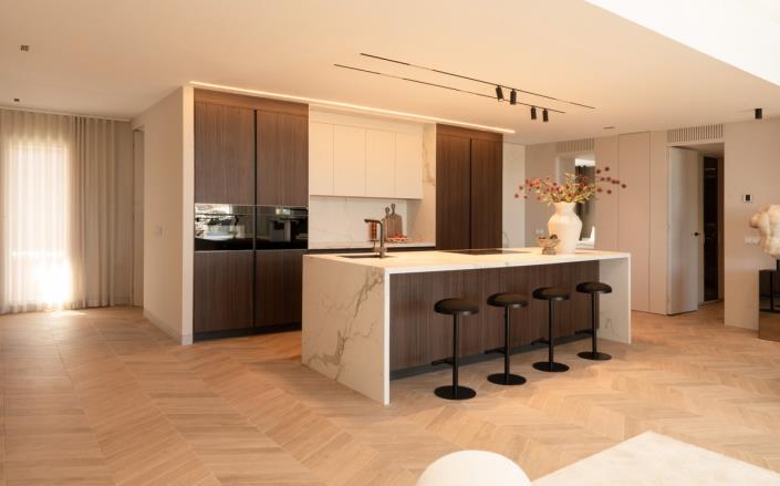 Image No.5-3 Bed Penthouse for sale