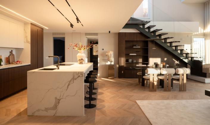 Image No.10-3 Bed Penthouse for sale