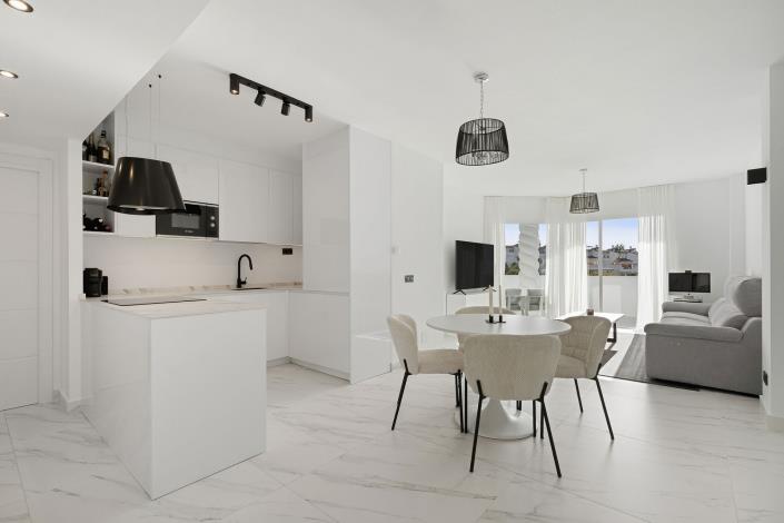 Image No.3-3 Bed Apartment for sale