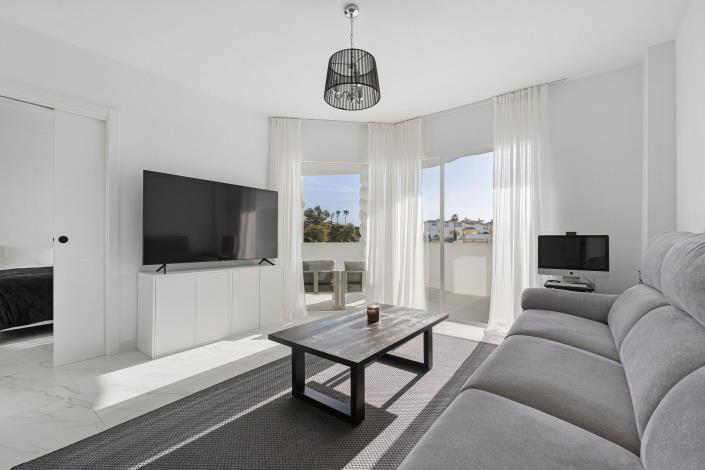 Image No.10-3 Bed Apartment for sale