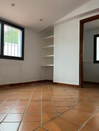 11-20939a0134ad724a8cb2a801094d15a4