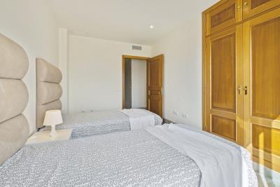 7-aa4cc561180b369757c0bb4af9886cd3