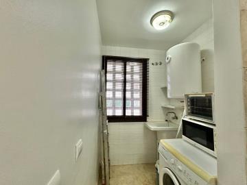 11-20939a0134ad724a8cb2a801094d15a4