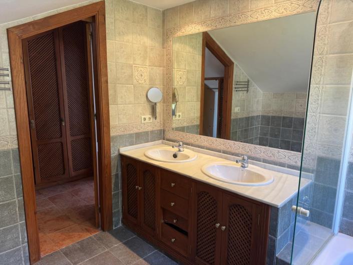 Image No.27-Maison de ville de 4 chambres à vendre à Marbella