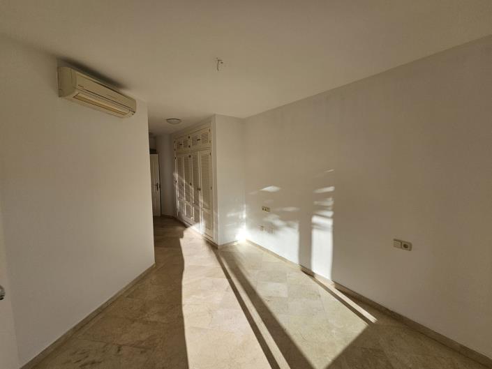 Image No.3-Appartement de 3 chambres à vendre à Riviera del Sol