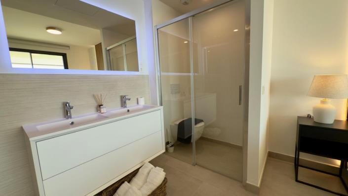 Image No.6-2 Bed Apartment for sale