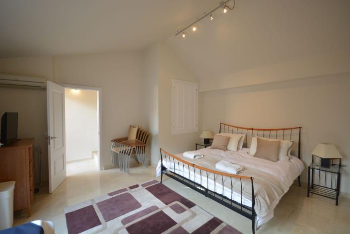 Image No.15-4 Bed Duplex for sale