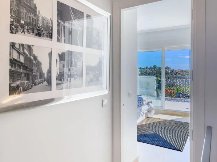 Image No.29-3 Bed Townhouse for sale