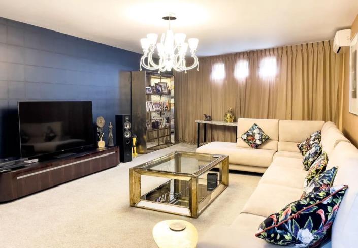 Image No.38-3 Bed Townhouse for sale