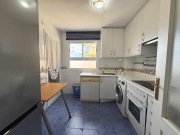 11-20939a0134ad724a8cb2a801094d15a4