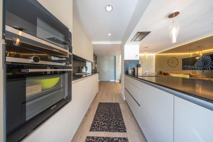 Image No.10-2 Bed Apartment for sale