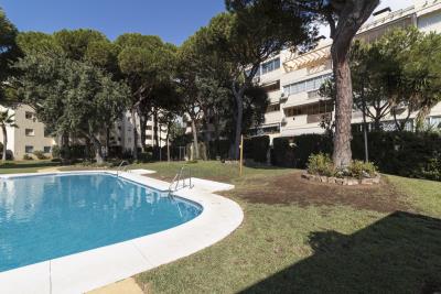 2-5bd7b9d04b45e33852eaf0ec6670150d