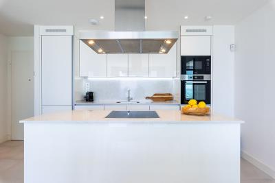 11-20939a0134ad724a8cb2a801094d15a4