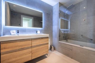 15-11d12f2f454f2f5e9b981fdd8b901d51