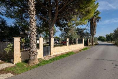 2-5bd7b9d04b45e33852eaf0ec6670150d