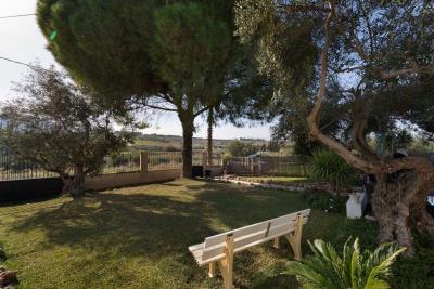 4-c23c0f86247804fa50226aecd8b0b2c8