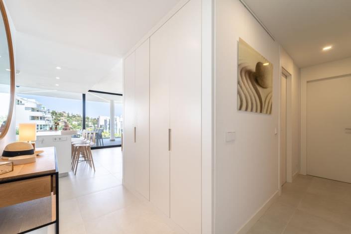 Image No.32-3 Bed Apartment for sale