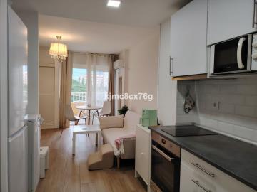 8-e64a9055bba3e77ac8aca3b893cdf826