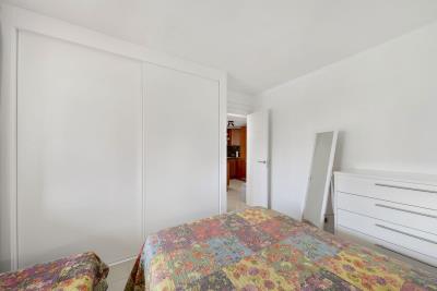 11-20939a0134ad724a8cb2a801094d15a4