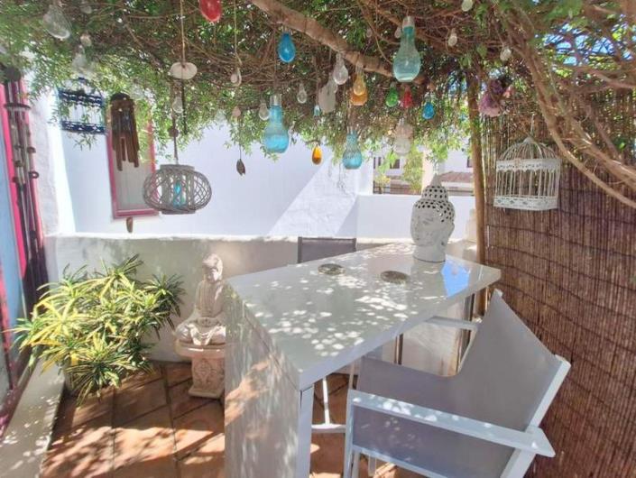 Image No.12-3 Bed Apartment for sale