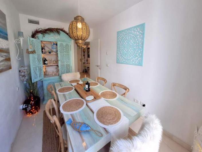 Image No.14-3 Bed Apartment for sale