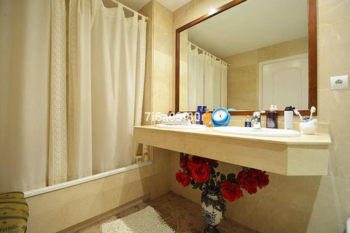 Image No.10-3 Bed Apartment for sale