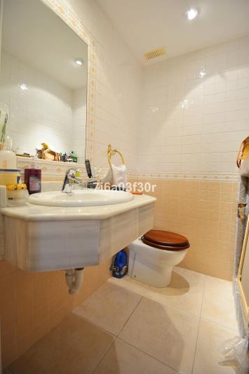 Image No.11-3 Bed Apartment for sale