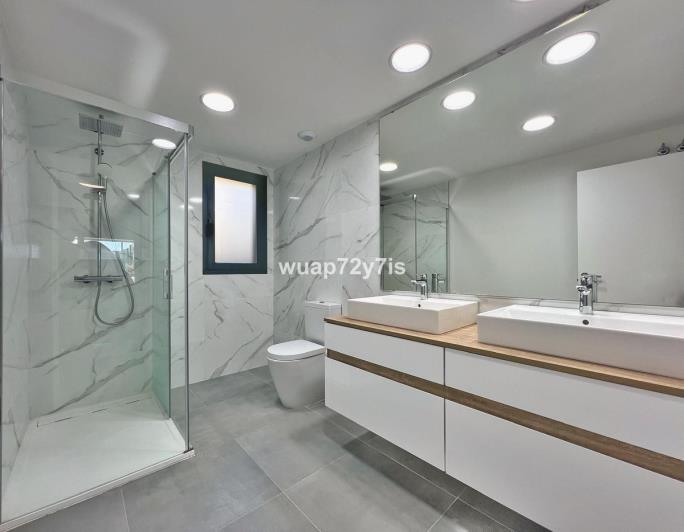 Image No.19-3 Bed Apartment for sale