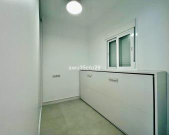 11-20939a0134ad724a8cb2a801094d15a4