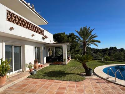 Image No.5-4 Bed Villa for sale