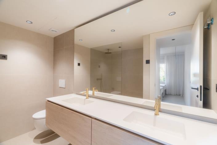 Image No.17-3 Bed Apartment for sale