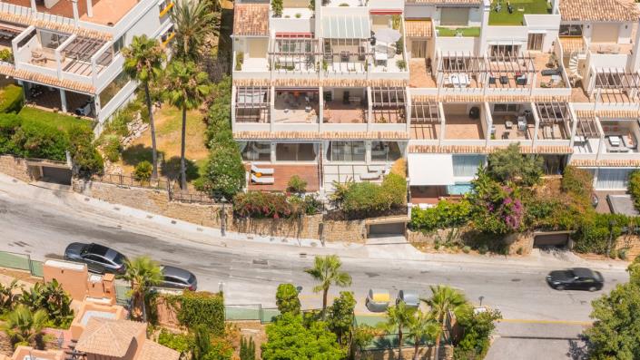 Image No.24-3 Bed Apartment for sale