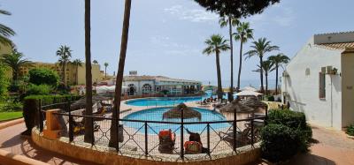 11-20939a0134ad724a8cb2a801094d15a4