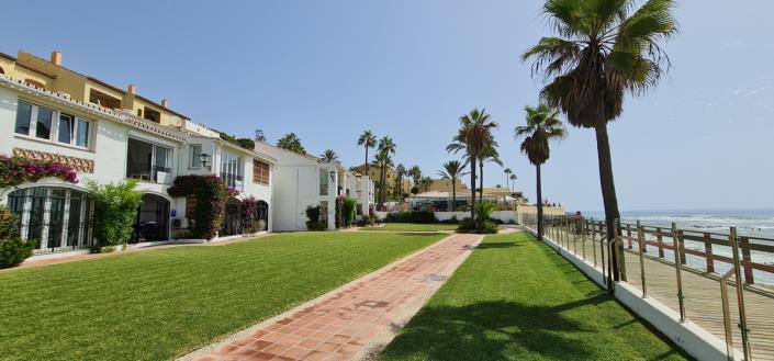 Image No.14-Studio for sale