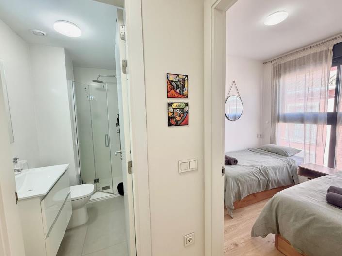 Image No.10-2 Bed Apartment for sale