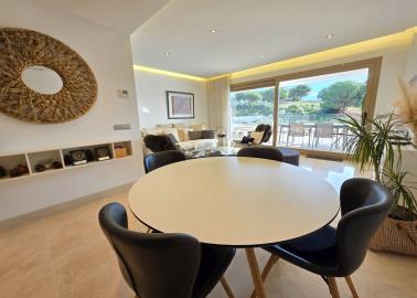 13-5fd73dea700db77384c091ca9818b1a9