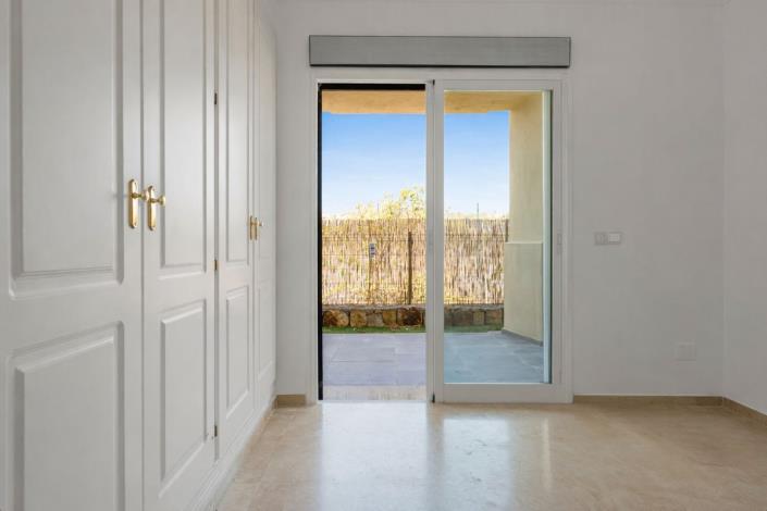 Image No.11-3 Bed Apartment for sale