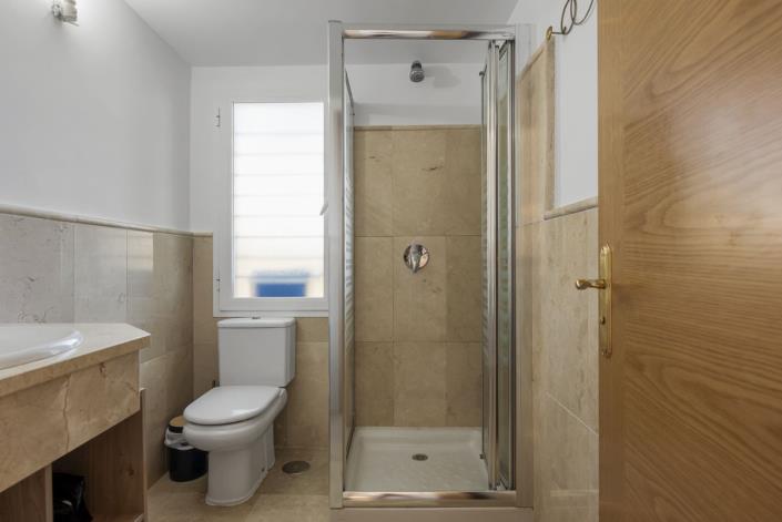 Image No.14-3 Bed Apartment for sale