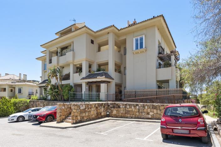 Image No.22-3 Bed Apartment for sale